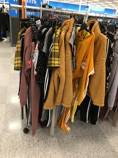 Clothing Store «Ross Dress for Less», reviews and photos, 14251 Farm to Market 2920, Tomball, TX 77377, USA