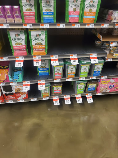 Pet Supply Store «Pet Supplies Plus», reviews and photos, 9 Waukegan Rd, Deerfield, IL 60015, USA