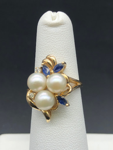 Pawn Shop «Glendale Pawn and Jewelry», reviews and photos, 6548 N 59th Ave, Glendale, AZ 85301, USA