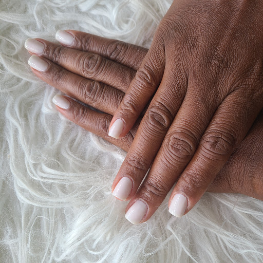 Beauty Salon «Cabellos Salon», reviews and photos, 125 SE 1st Ave, Miami, FL 33131, USA