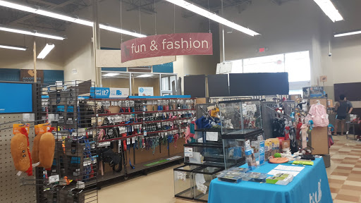 Pet Supply Store «Petco Animal Supplies», reviews and photos, 2435 N Hwy 67, Florissant, MO 63033, USA