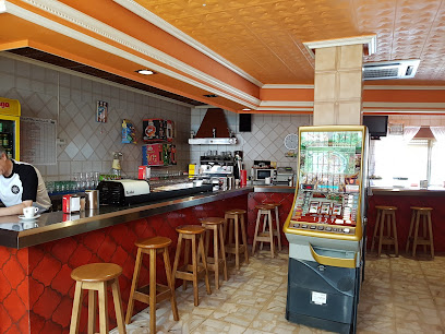 Bar La 2@ Muralla - C. Rda. de Viriato, 15, 37700 Béjar, Salamanca, Spain