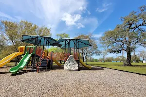 Clute Parks & Recreation image