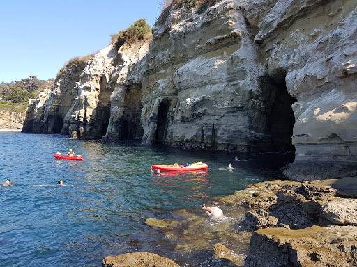 Clothing Store «Brooks Brothers», reviews and photos, 1055 Wall St, La Jolla, CA 92037, USA