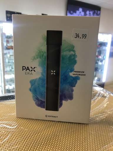 Tobacco Shop «Franklin Smoke Shop», reviews and photos, 24 East Central Street, Franklin, MA 02038, USA