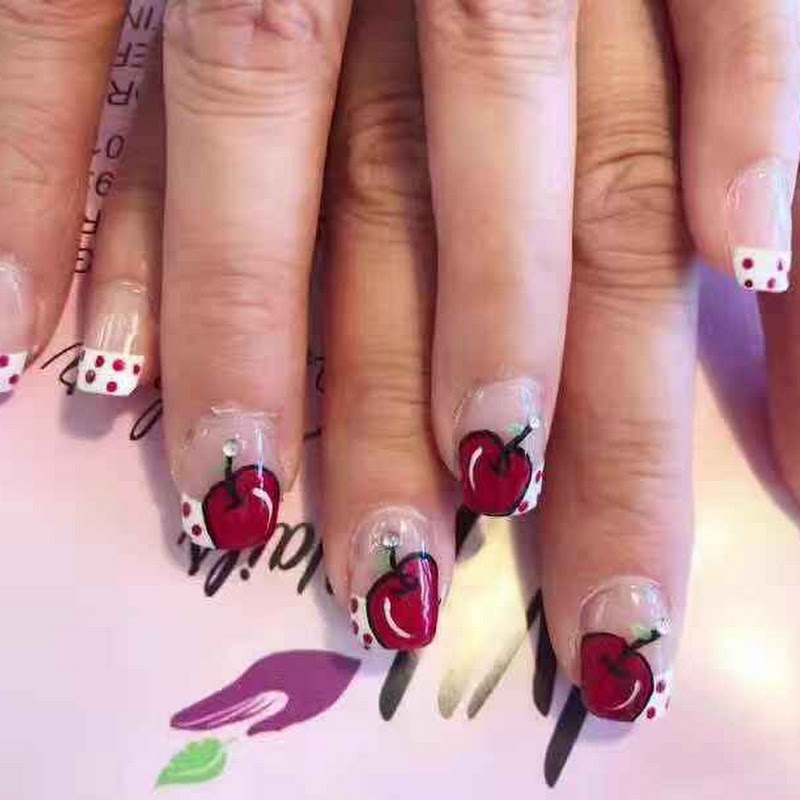 Ivy Nails