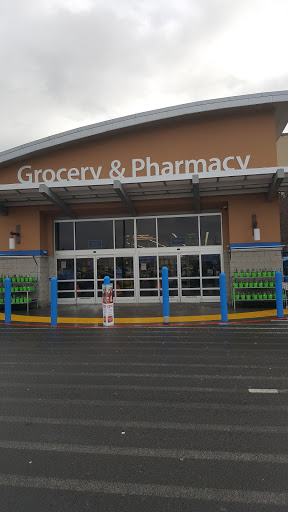 Department Store «Walmart Supercenter», reviews and photos, 540 7th Ave, Longview, WA 98632, USA