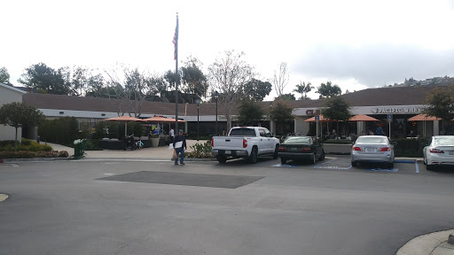 Shopping Mall «Newport Hills Shopping Center», reviews and photos, 2644 San Miguel Dr, Newport Beach, CA 92660, USA