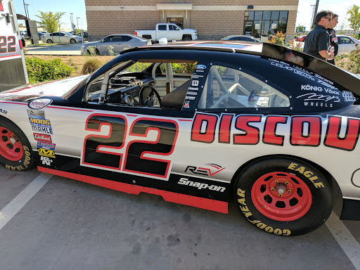 Tire Shop «Discount Tire Store - Roanoke, TX», reviews and photos, 1330 US-377, Roanoke, TX 76262, USA