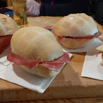 Photo n°1 de l'avis de Michele.a fait le 26/12/2022 à 17:47 sur le  Jambonnerie « Sous le pont de Bosses » à Saint-Rhémy-en-Bosses