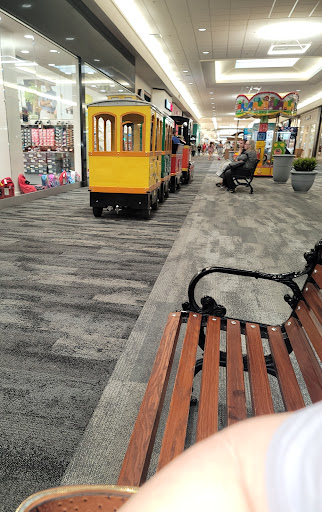 Shopping Mall «Huntington Mall Shopping Center», reviews and photos, 500 Mall Rd, Barboursville, WV 25504, USA