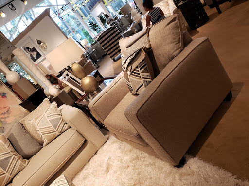 Furniture Store «Rooms To Go & Rooms To Go Kids Furniture Store - Sawgrass Mills (Plantation)», reviews and photos, 1905 N Flamingo Rd, Plantation, FL 33323, USA