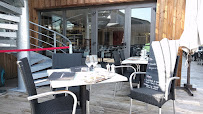 Atmosphère du Restaurant français Restaurant L'Escalumade à Gujan-Mestras - n°3