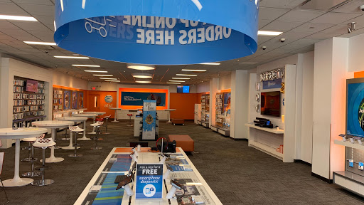 AT&T Store image 4