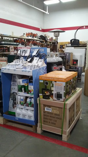 Home Improvement Store «Tractor Supply Co.», reviews and photos, 3000 S Memorial Dr, New Castle, IN 47362, USA