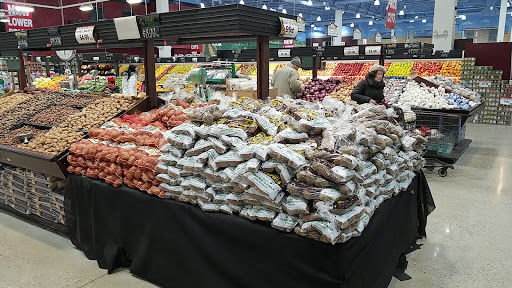 Grocery Store «Butera Market», reviews and photos, 2070 N Rand Rd, Palatine, IL 60074, USA