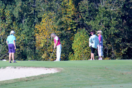 Golf Course «Crooked Tree Golf Course», reviews and photos, 7665 Caber Rd, Browns Summit, NC 27214, USA