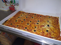 Plats et boissons du Pizzas à emporter Dolmi jo pizza à Laroque-d'Olmes - n°11