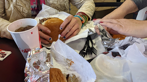 Caterer «Hog Wild BBQ, Restaurant and Catering», reviews and photos, 154 W Lakewood Blvd, Holland, MI 49424, USA