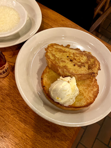 American Restaurant «Cracker Barrel Old Country Store», reviews and photos, 5580 Windward Pkwy, Alpharetta, GA 30004, USA