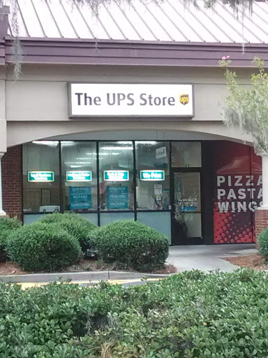 Shipping and Mailing Service «The UPS Store», reviews and photos, 219 Scott St, Beaufort, SC 29902, USA