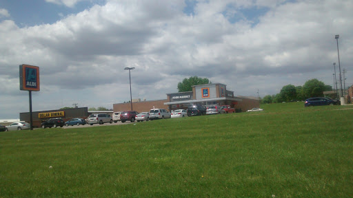 Supermarket «ALDI», reviews and photos, 2405 S Center St, Marshalltown, IA 50158, USA