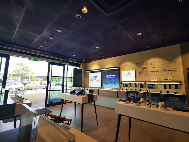 Comments and reviews of O2 Shop Swansea - Morfa Shopping Park