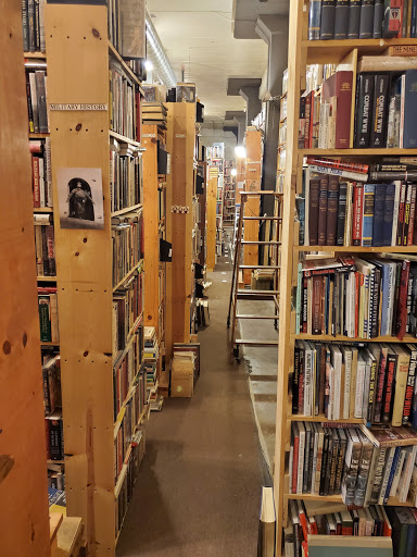 Used Book Store «Jackson Street Booksellers», reviews and photos, 1119 Jackson St, Omaha, NE 68102, USA