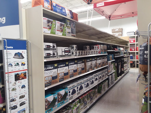 Sporting Goods Store «Academy Sports + Outdoors», reviews and photos, 2010 24th Ave NW, Norman, OK 73069, USA