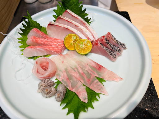 鯤壽司（預約制無菜單料理） 的照片