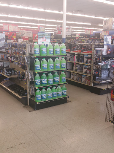 Auto Parts Store «Pep Boys Auto Parts & Service», reviews and photos, 106 Market Pl Blvd, Knoxville, TN 37922, USA