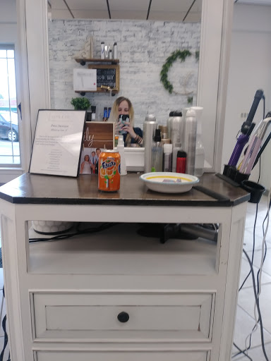 Beauty Salon «Elite Salon», reviews and photos, 203 7th St S, Clanton, AL 35045, USA