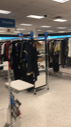 Clothing Store «Ross Dress for Less», reviews and photos, 13065 Lee Jackson Memorial Hwy, Fairfax, VA 22033, USA