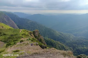Parunthumpara Hill View Point image