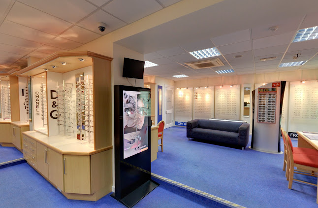 Reviews of Batty and Dexter Opticians - Aintree in Liverpool - Optician
