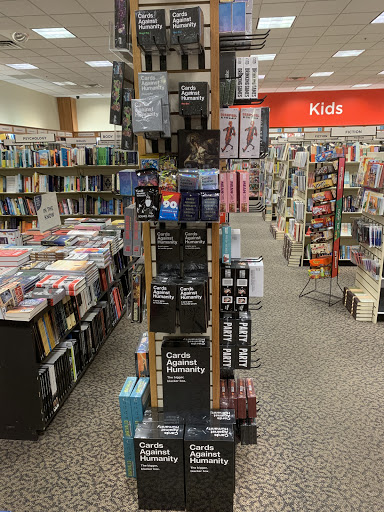 Book Store «Books-A-Million», reviews and photos, 1 Susquehanna Valley Mall Dr, Selinsgrove, PA 17870, USA