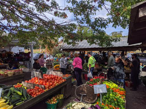 Produce Market «Maple Acres Farm Market», reviews and photos, 2656 Narcissa Rd, Plymouth Meeting, PA 19462, USA