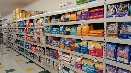 Pet Supply Store «Pet Supplies Plus», reviews and photos, 3701 W Old Shakopee Rd Suite 300, Bloomington, MN 55431, USA