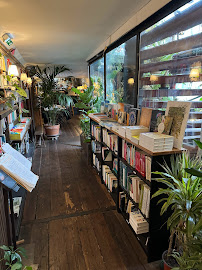 Atmosphère du Péniche l'Eau et les Rêves - Restaurant / Café - Librairie Botanique à Paris - n°5