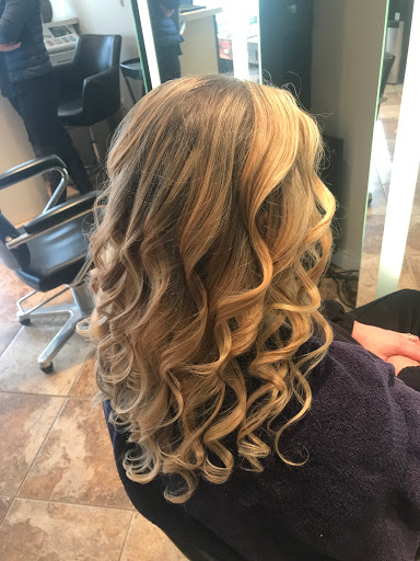 Hair Salon «New Image Hair Salon», reviews and photos, 149 E 233rd St, Bronx, NY 10470, USA