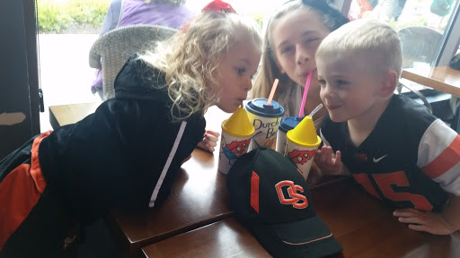 Coffee Shop «Dutch Bros», reviews and photos, 661 SW 26th St, Corvallis, OR 97331, USA