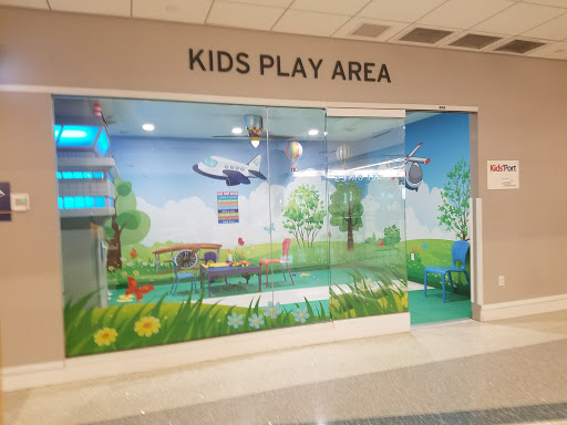 Tourist Attraction «Gerald R. Ford International Airport Viewing Area», reviews and photos, 4910 Kraft Ave SE, Grand Rapids, MI 49512, USA