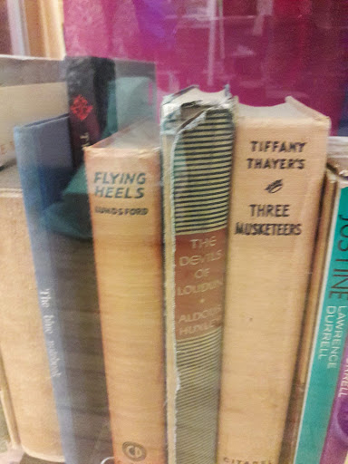 Thrift Store «Out of the Closet - Brooklyn», reviews and photos, 475 Atlantic Ave, Brooklyn, NY 11217, USA