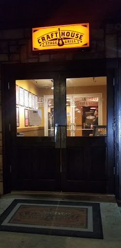 Bar «The Crafthouse Stage & Grill», reviews and photos, 5024 Curry Rd, Pittsburgh, PA 15236, USA