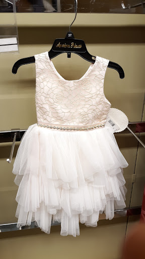 Department Store «Sears», reviews and photos, 200 Park City Center, Lancaster, PA 17601, USA