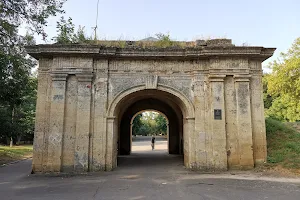 Moscow gate image