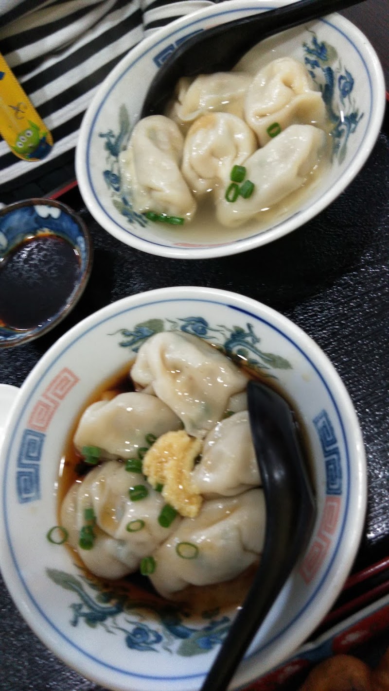ホワイト餃子 三郷店 埼玉県三郷市泉 軽食店 レストラン グルコミ