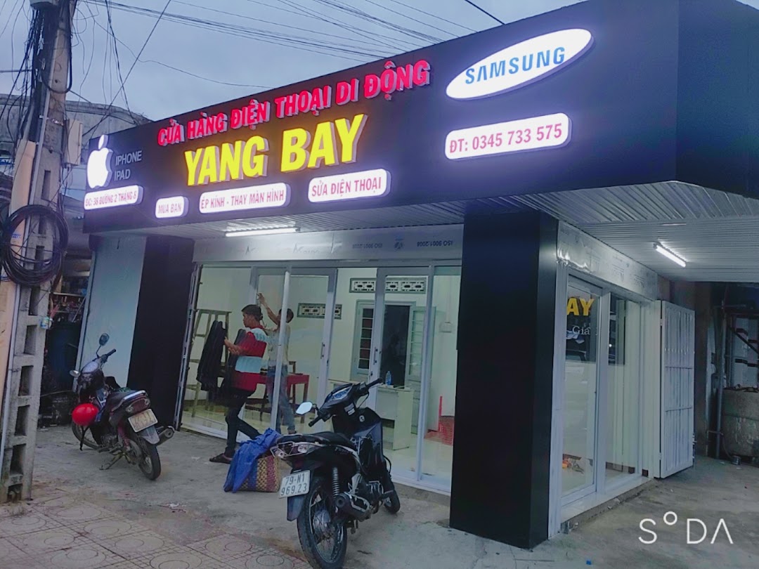 Cửa hàng điện thoại Yang Bay