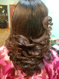 UrBane Salon• Boutique & Beyond - Photo 4 - Car repair in Philadelphia, PA, Philadelphia