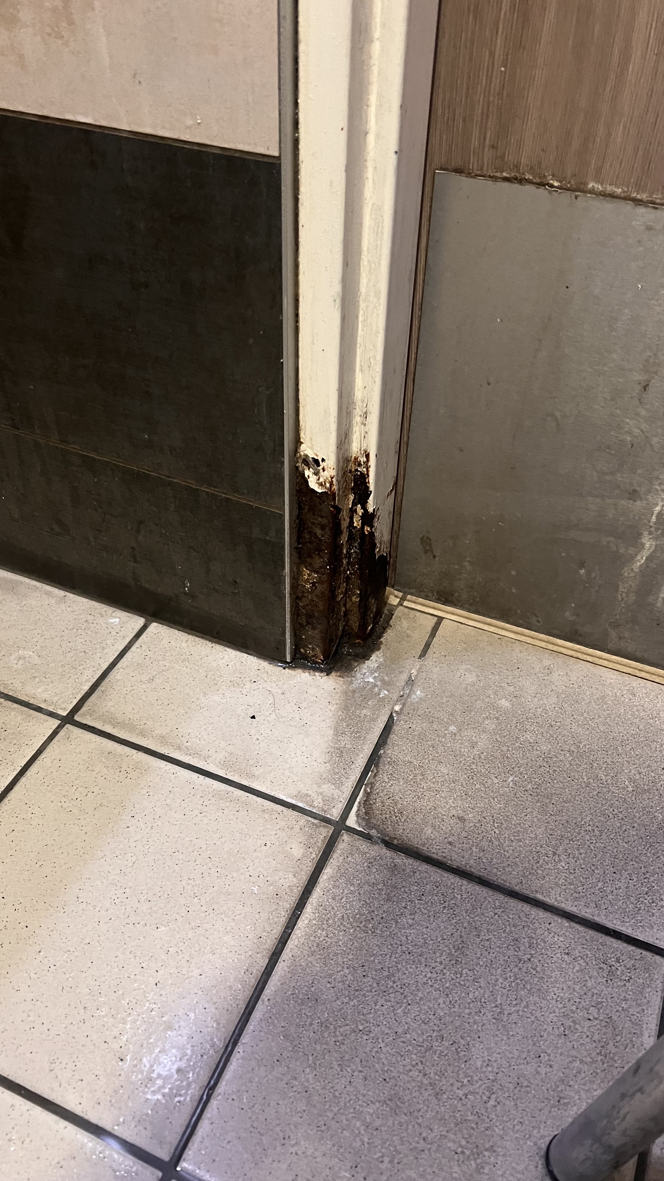 Photo n° 3 de l'avis de Oleh. fait le 07/12/2023 à 19:43